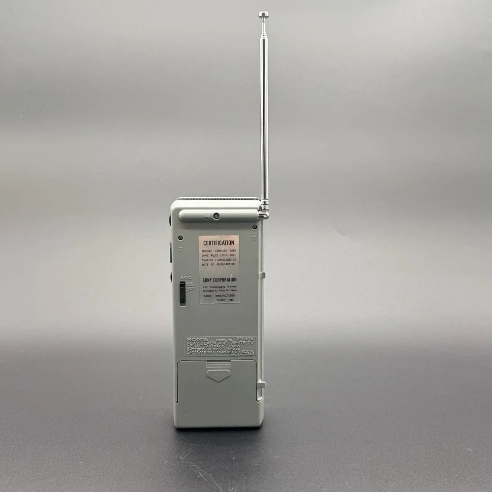 Sony FD-10A Watchman Portable Black & White‎ TV Vintage Tested Powers On